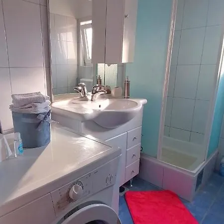 Franka Διαμέρισμα *